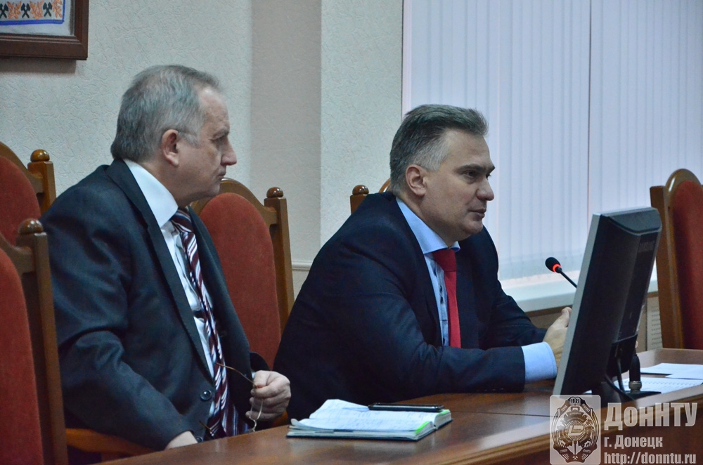 А. Я. Аноприенко, Э. В. Поляков