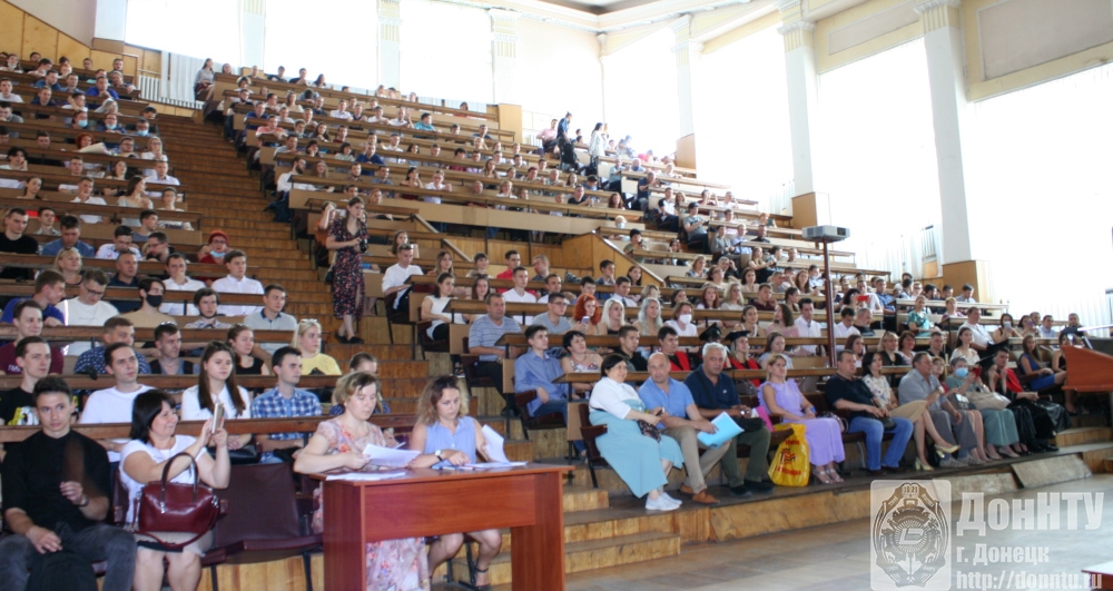 В ожидании заветных дипломов