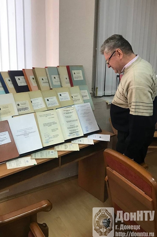 Виноградов Александр Григорьевич - старший преподаватель каф. «Экономика и маркетинг»