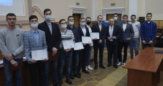Выпускники ДонНТУ с дипломами БГТУ им. Шухова_cr