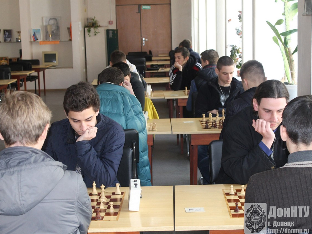 Первая Универсиада ДНР по шахматам